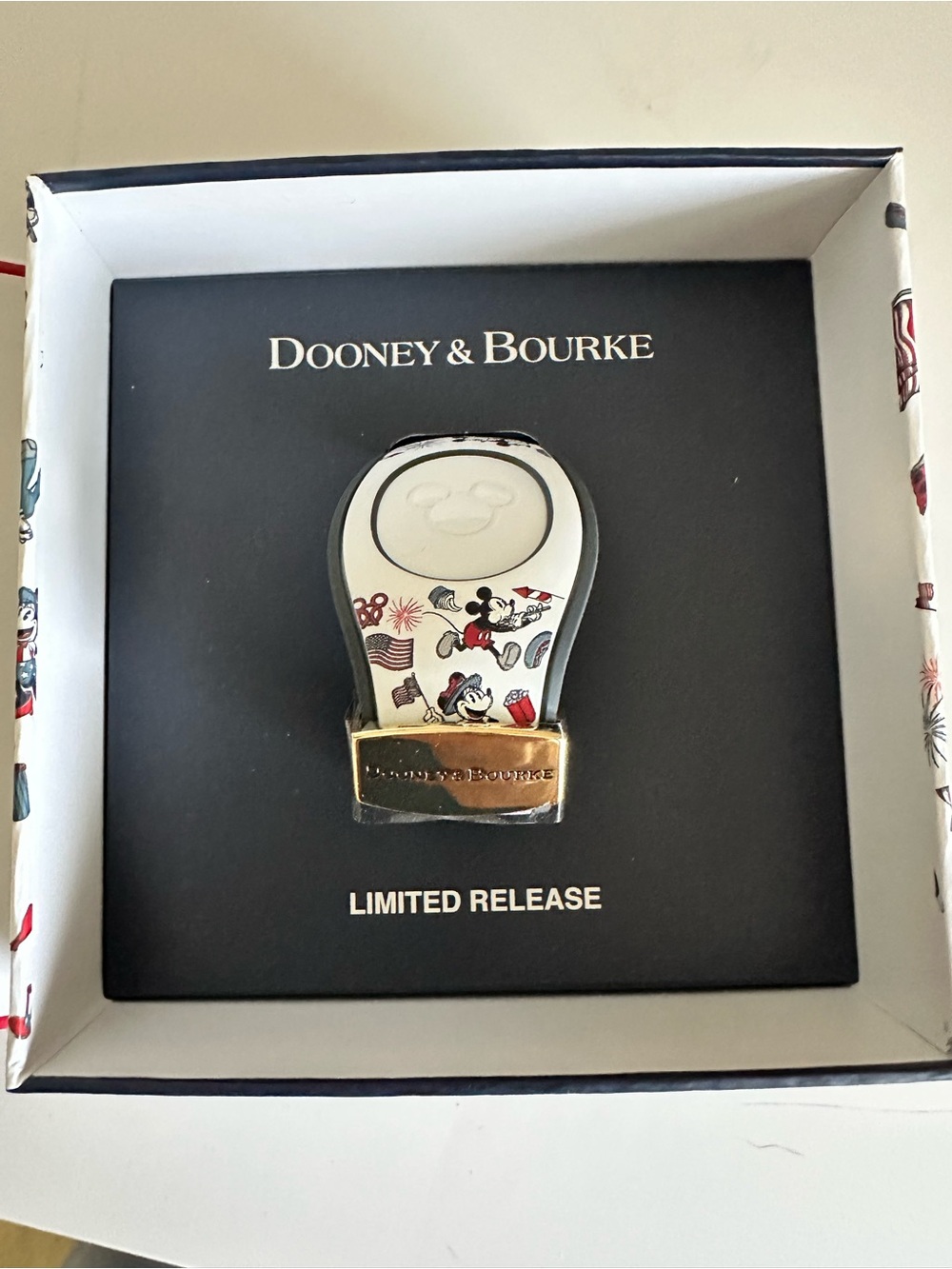 Dooney & Bourke White Mickey Mouse Limited Release Magic Band